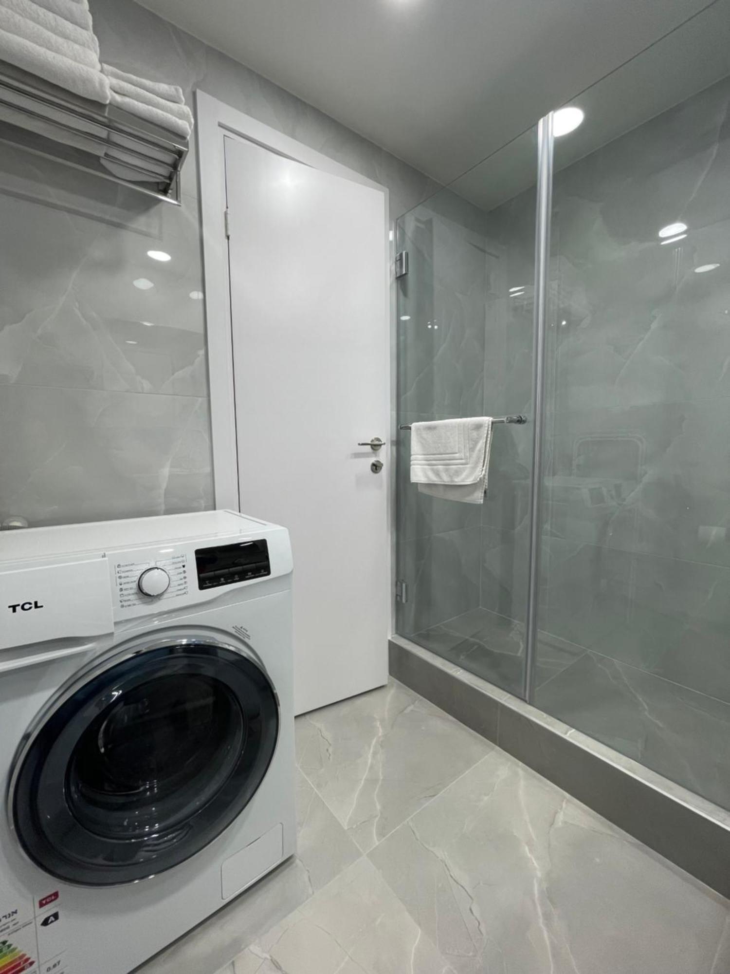 Netanya Seaview Aparthotel Luaran gambar
