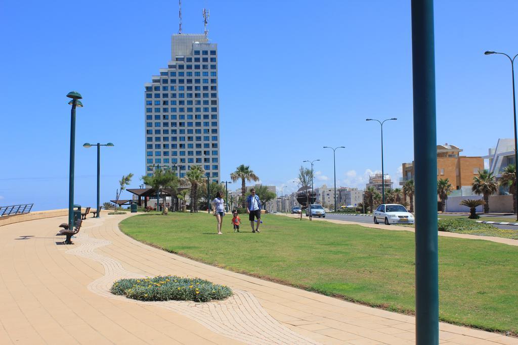 Netanya Seaview Aparthotel Luaran gambar