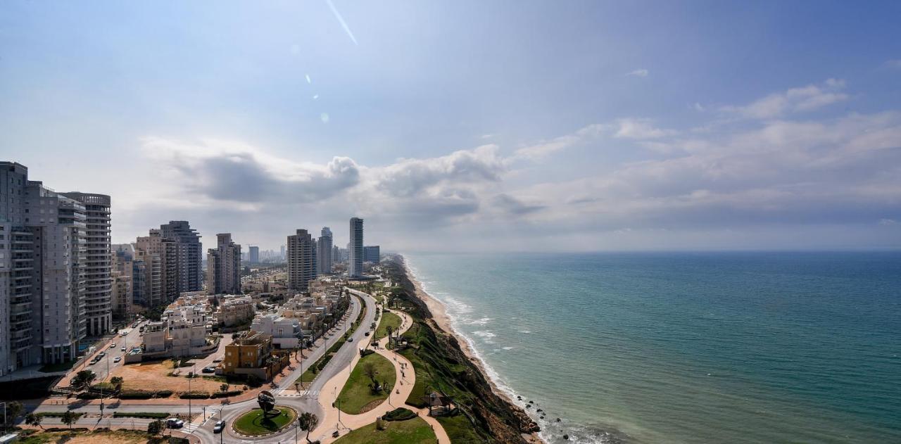 Netanya Seaview Aparthotel Luaran gambar
